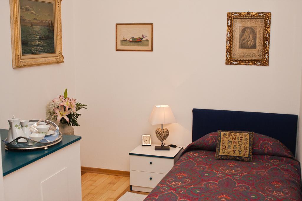 B&B Better טריאסטה חדר תמונה