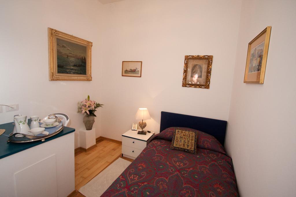 B&B Better טריאסטה חדר תמונה